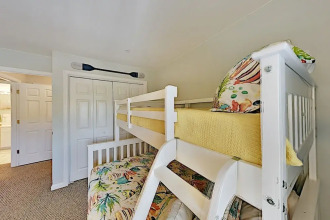 Bayfront W/ Private Balcony & Sweeping Views 2 Bedroom Condo, фото 10 Bayfront W/ Private Balcony & Sweeping Views 2 Bedroom Condo, фото 10