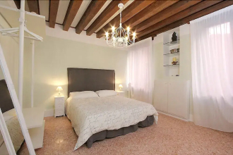 City Apartments - San Marco Canal, фото 1