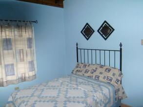 New Kingston Guest Apt At Sonoma Estate