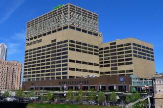 Holiday Inn Chicago Mart Plaza River North