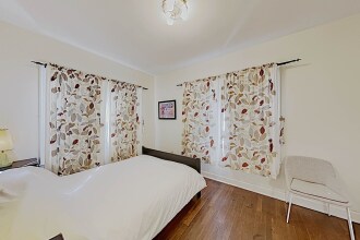 SoCo Hideaway with Outdoor Living by RedAwning, фото 2 SoCo Hideaway with Outdoor Living by RedAwning, фото 2