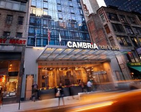 Cambria Hotel & Suites New York - Times Square, фото 25