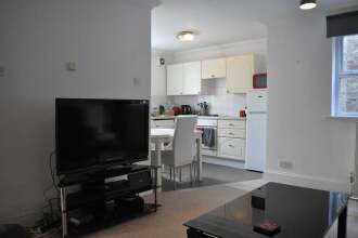 Lovely 1 Bedroom Flat in Trendy Peckham, фото 5