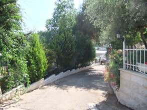 Rosary Sister Guest House Ein Karem, фото 10