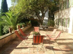 Elegant 18th Century Villa in Cannes With Private Pool and Seaview, фото 21