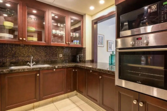 Modern & Stylish Apartment in Downtown, фото 8 Modern & Stylish Apartment in Downtown, фото 8