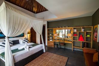 Luxury 6 Bedroom Villa With Private Pool, Bali Villa 2040