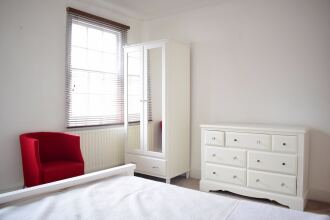 2 Bedroom Apartment in Pimlico, фото 3