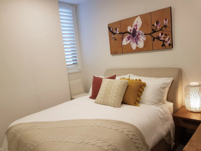 5 Star Luxury Beachfront Apartment, фото 41