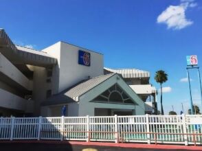 Motel 6 Brownsville North, фото 31 Motel 6 Brownsville North, фото 31