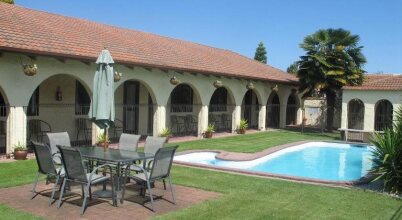 Captains Quarters Motor Inn, фото 38