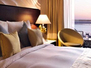 Radisson Blu Yas Island, фото 46