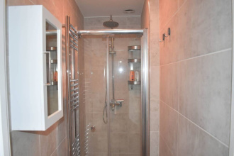 Contemporary 2 Bedroom Flat in Brighton, фото 11