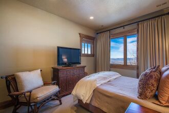 Blacktail Lodge - Five Bedroom Home, фото 2 Blacktail Lodge - Five Bedroom Home, фото 2