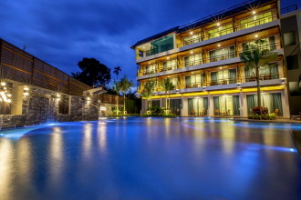 Aqua Resort Phuket