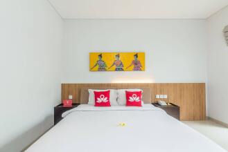 ZEN Rooms Seminyak Mertanadi