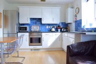 Bright 4 Bed Flat In Stepney Green, фото 10