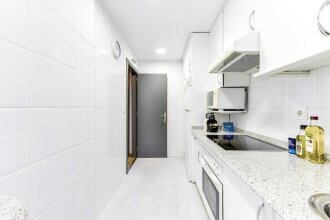 Room To Rent Tirso De Molina, фото 11