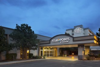 Four Points by Sheraton Chicago OHare