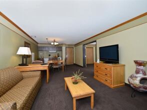 Best Western Plus Sidney Lodge, фото 40