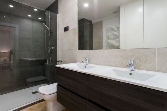 Dobo Rooms - Relatores III Apartment, фото 3