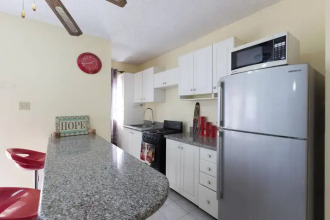 Kgn Most Centrally Located One Bdrm II, фото 8 Kgn Most Centrally Located One Bdrm II, фото 8