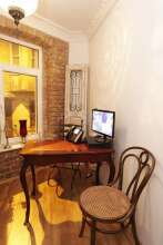 The White Swan Suites Beyoglu, фото 9