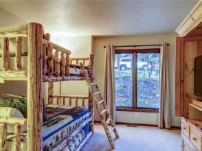 Ridgepoint Apartment