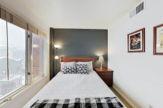 Downtown W/ Views - Walk To Lifts! 1 Bedroom Condo, фото 8 Downtown W/ Views - Walk To Lifts! 1 Bedroom Condo, фото 8