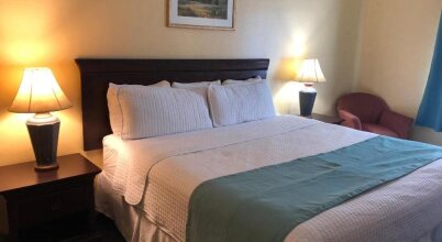 Deluxe 6 Inn & Suites, фото 42 Deluxe 6 Inn & Suites, фото 42