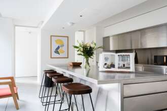 The Chelsea Walk - Modern & Bright 3bdr House With Rooftop & Parking, фото 5