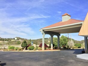 Econo Lodge White Pine, фото 17