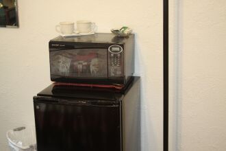 Sleep For Less Motel, фото 14