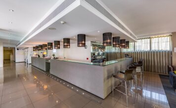 Holiday Inn Express Lisbon Airport, фото 41