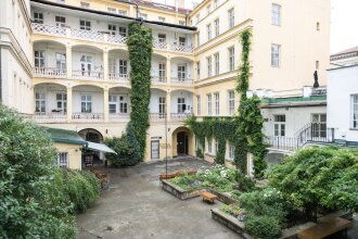 Welcome Charles Bridge Apartments, фото 17