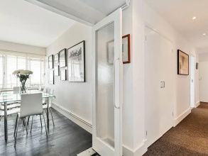 Deco Seafront - Seafront Apartment, фото 8