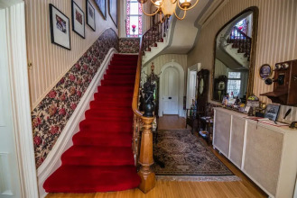 Hughson Hall Bed & Breakfast, фото 9