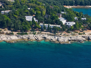 Well-kept Apartment With Balcony, 4 km. From Touristic Pula, фото 6