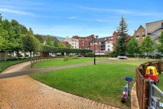 Spacious 2 Bedroom Apartment in Holloway, фото 6