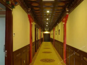 Shangri-la Zhaxidele Hotel, фото 9