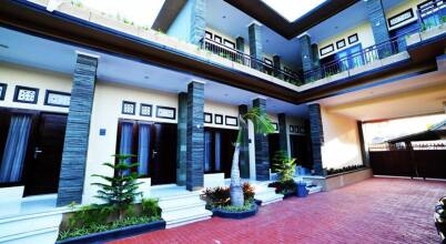 Ratu Guest House, фото 1