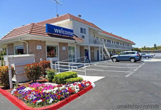 Motel 6 San Jose Airport