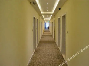 Jishida Express Hotel Yichun Train Station, фото 12 Jishida Express Hotel Yichun Train Station, фото 12