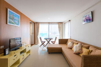 Baan Poolom Beachfront Condominium, фото 4