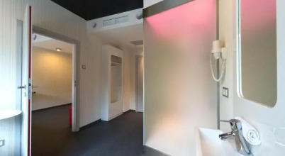 IQ Hotel, фото 37