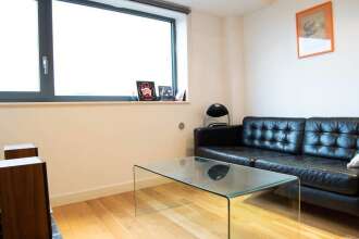 Bright 1 Bedroom Flat in Bermondsey, фото 5