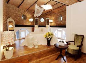 The White Swan Suites Beyoglu, фото 21