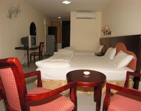 Goldkist Beach Resort