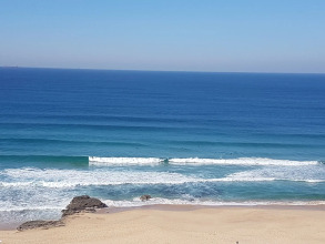 5 Star Luxury Beachfront Apartment, фото 38