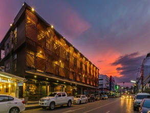 Srisuksant Square, фото 1